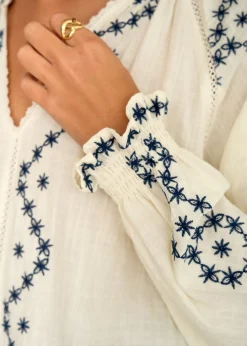Motus Boutique Chemises & Blouses^Blouse Romane EcruMarine-BlouseRomane